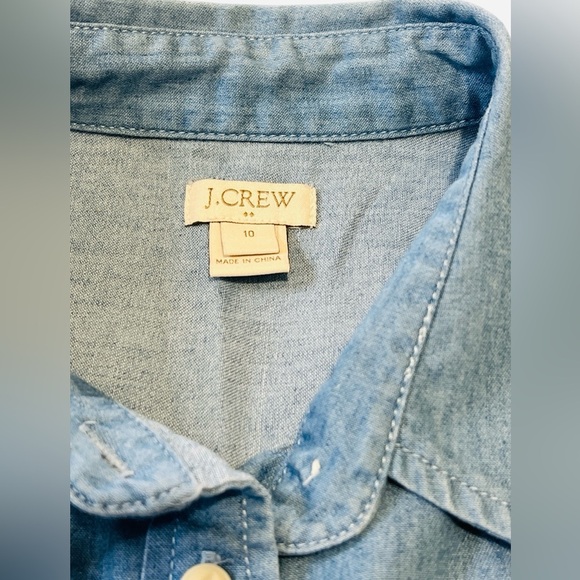 J.CREW Chambray tie-waist tank top, Color Light Wash Chambray, Size 10 - Picture 7 of 8